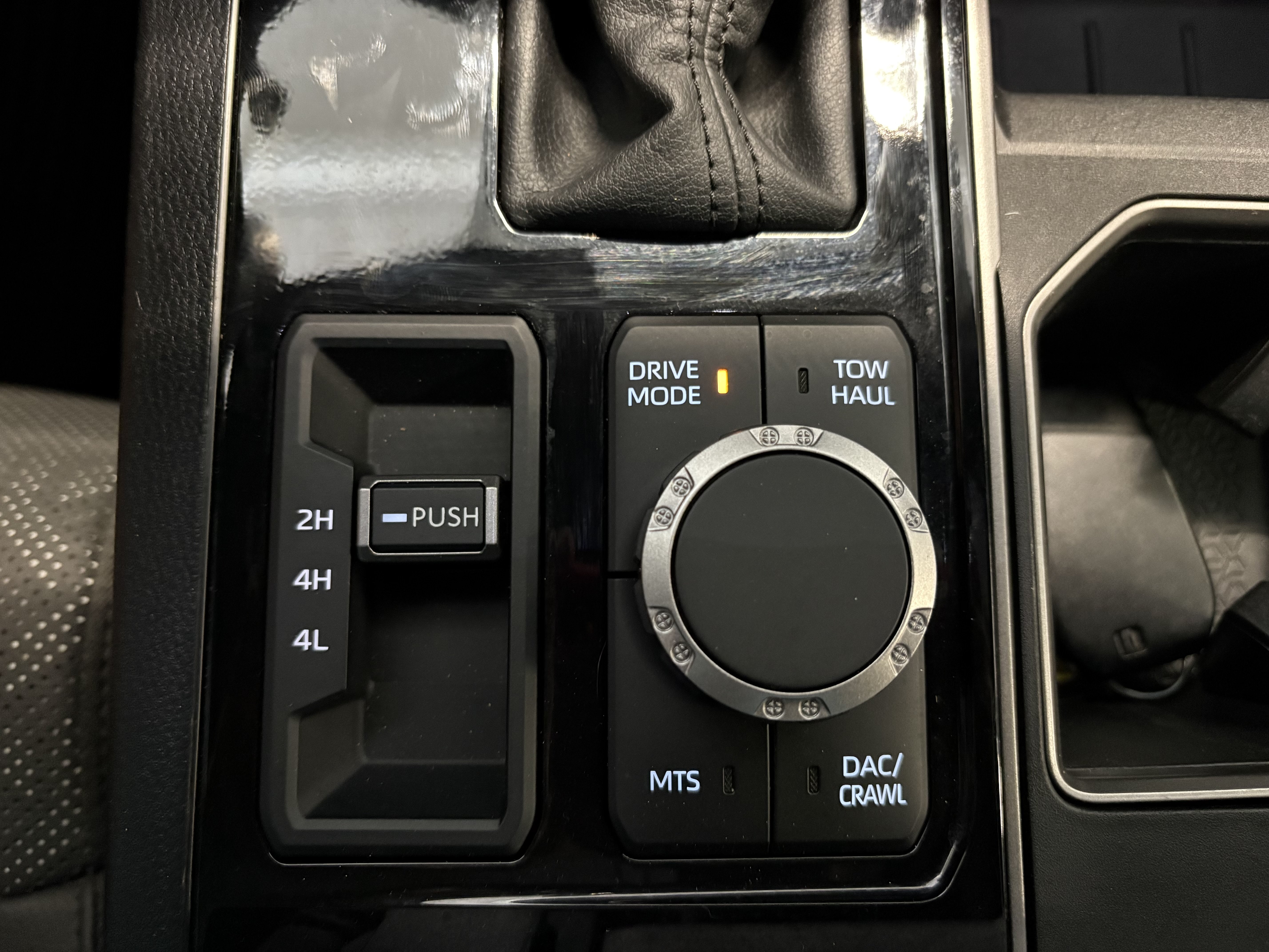 Certified 2025 Toyota Tundra SR5 w/ TRD Off-Road Premium Package AWD/4WD image 20