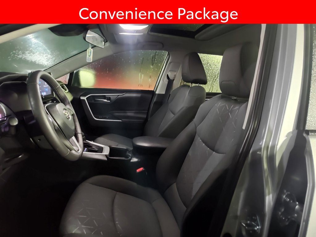 Used 2025 Toyota RAV4 XLE w/ Convenience Package AWD/4WD image 6
