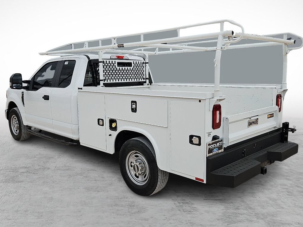 Used 2022 Ford F250 XL w/ Power Equipment Group RWD image 7