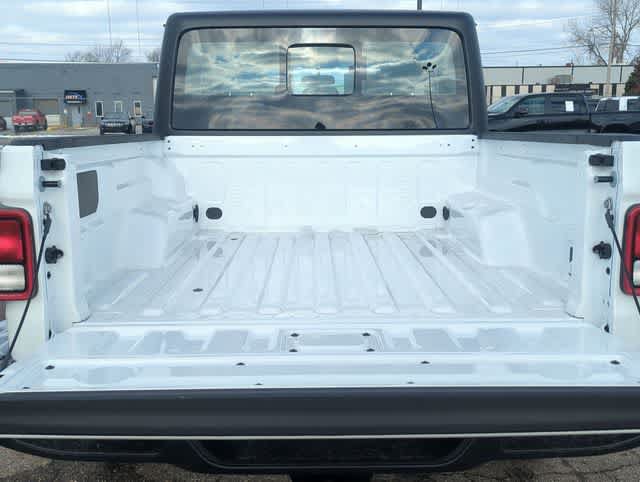 New 2026 Jeep Gladiator Sport AWD/4WD image 33