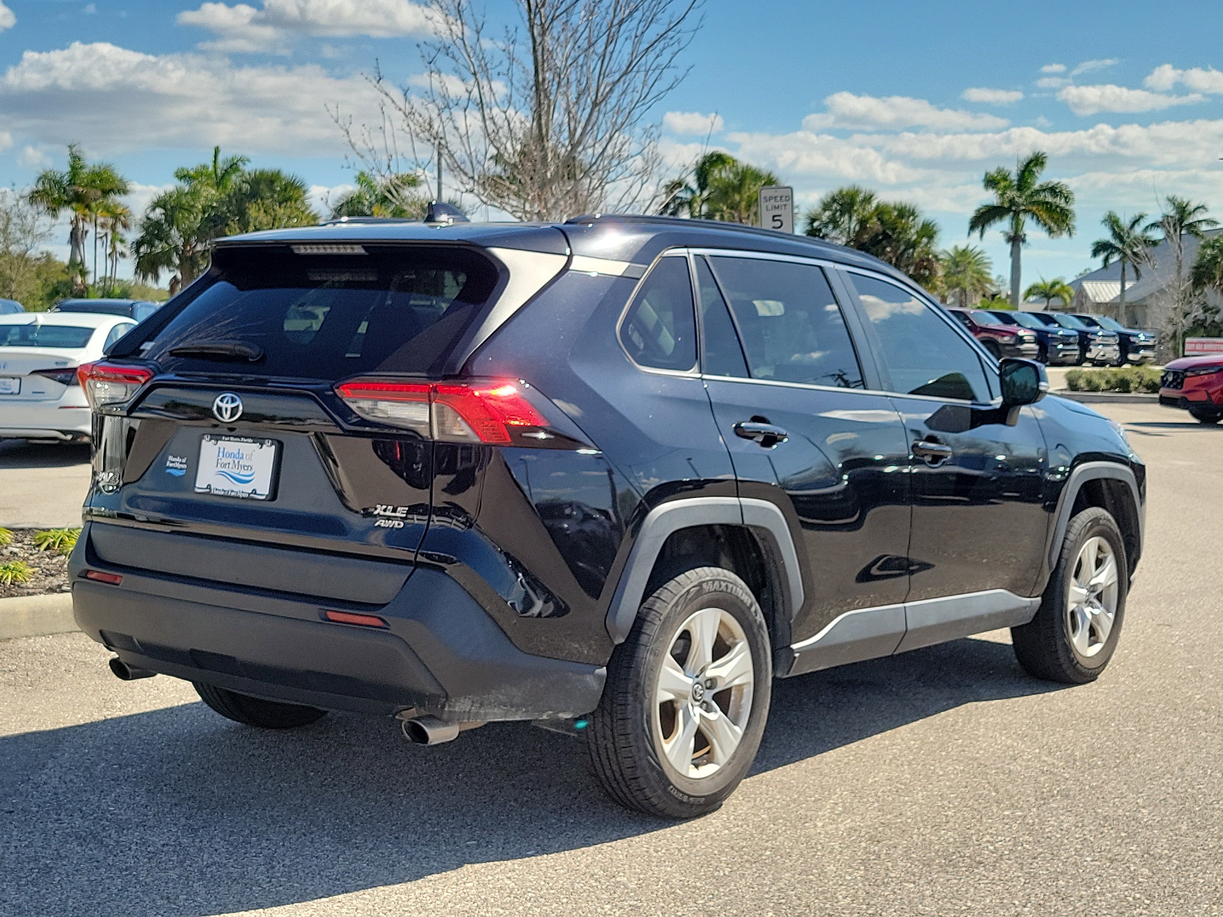 Used 2020 Toyota RAV4 XLE w/ All Weather Liner Package image 6