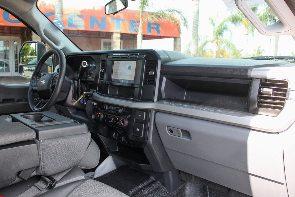 Used 2023 Ford F350 XL image 33