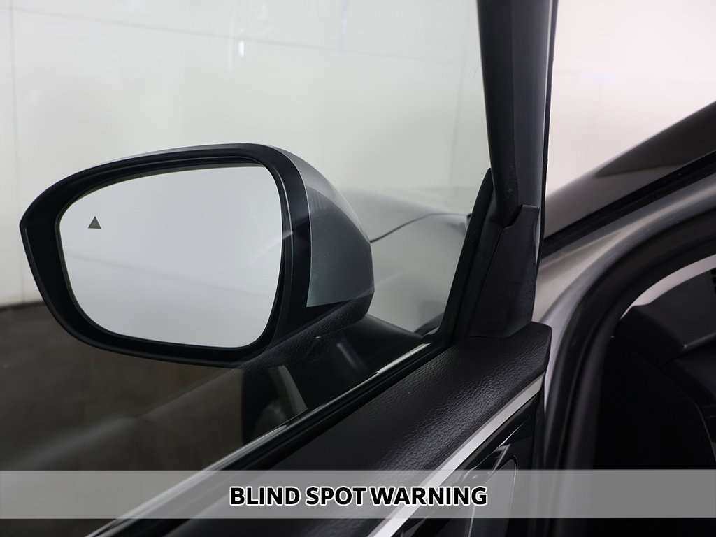 Used 2024 Mitsubishi Outlander SE image 7