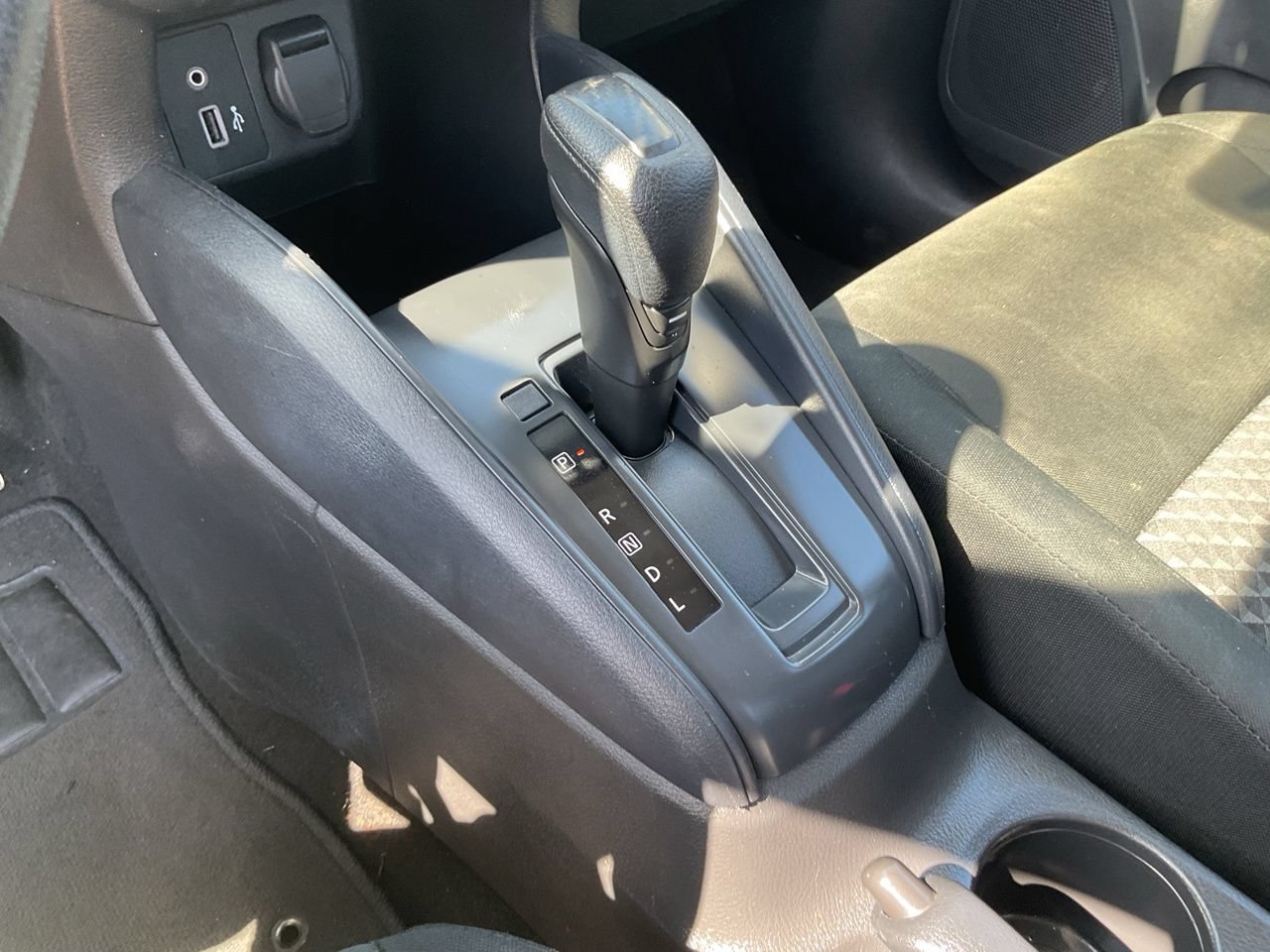 Used 2024 Nissan Versa S FWD image 19