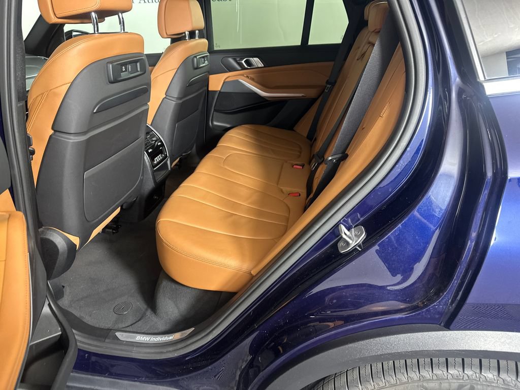 Used 2019 BMW X5 xDrive40i w/ Convenience Package AWD/4WD image 21
