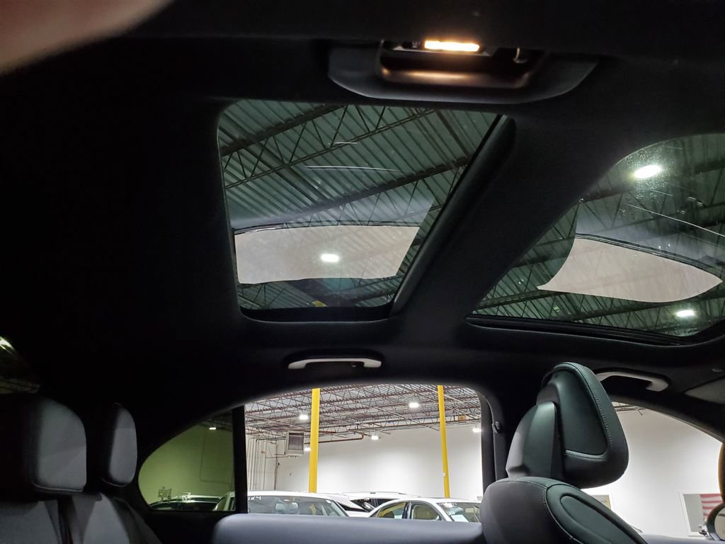 Used 2024 Mercedes-Benz C 300 Sedan image 23