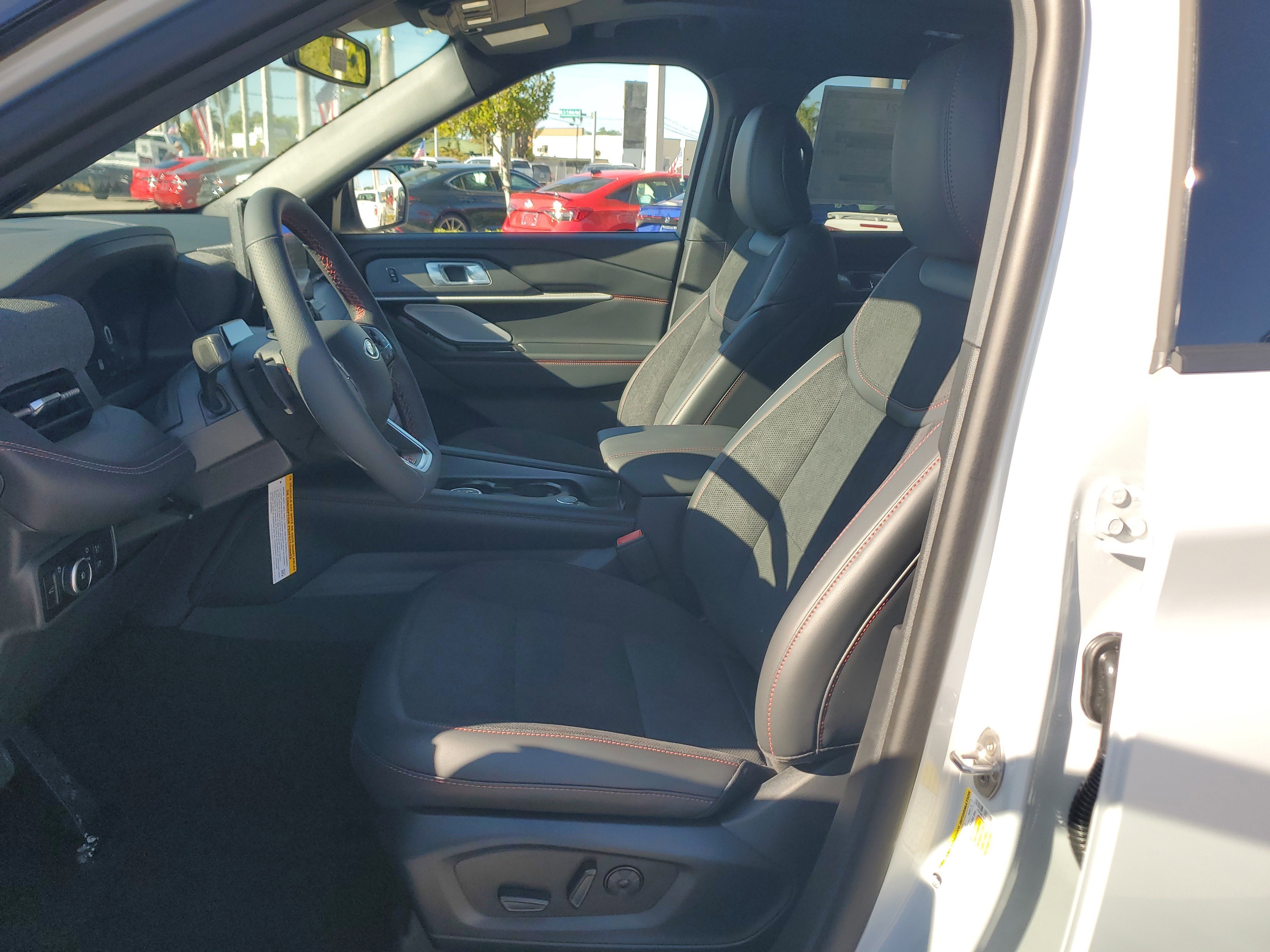 New 2026 Ford Explorer ST image 10