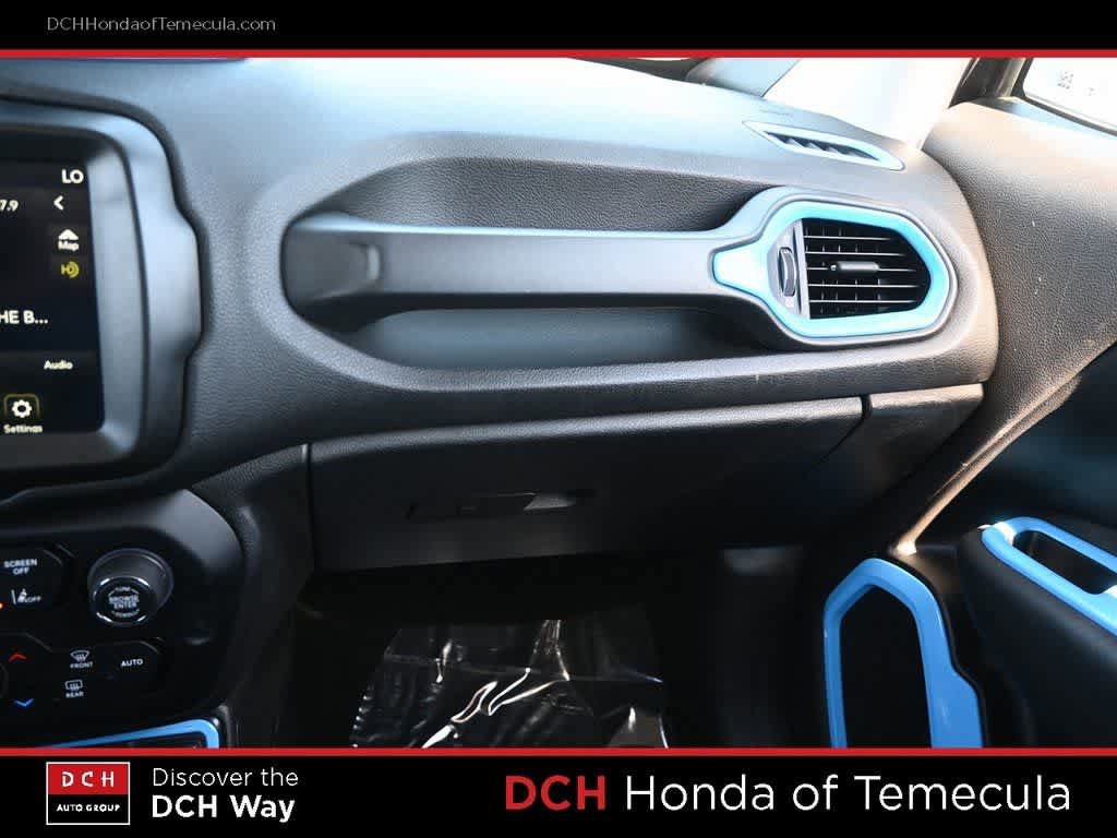 Used 2022 Jeep Renegade Sport w/ Sport Appearance Group AWD/4WD image 14