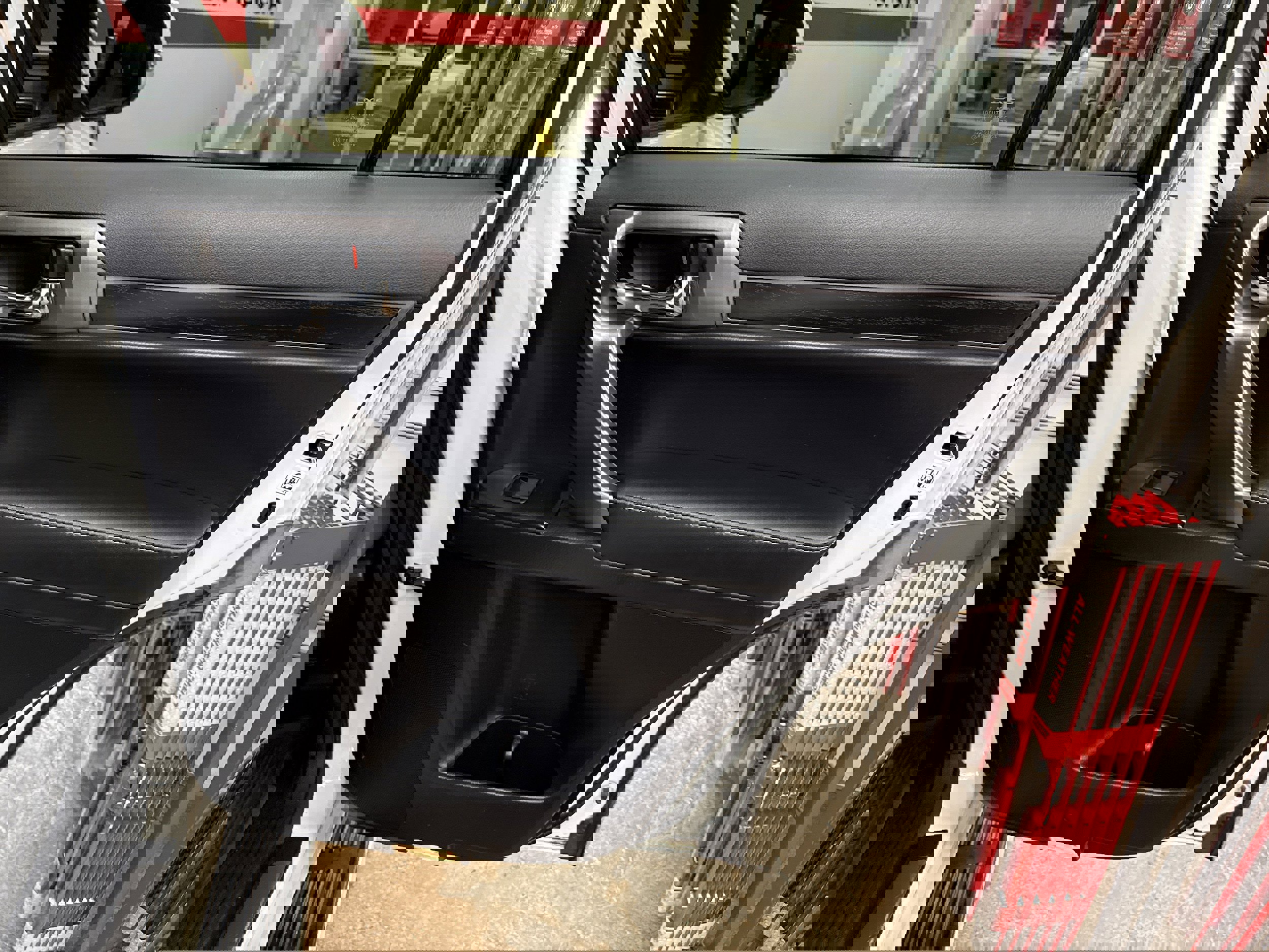 Used 2023 Lexus GX 460 Luxury image 18