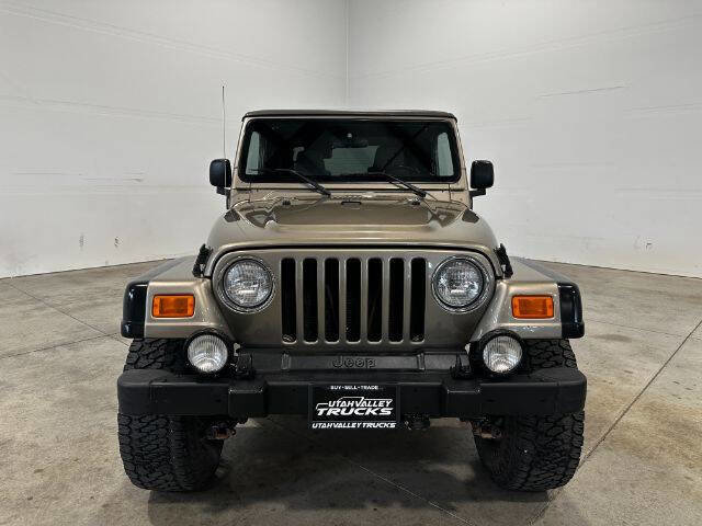 Used 2004 Jeep Wrangler Rubicon w/ Dual Top Group image 4