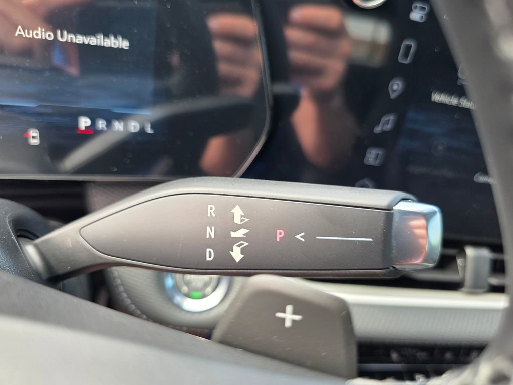 New 2026 Chevrolet Equinox LT w/ Convenience Package II image 14