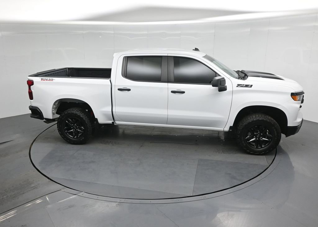 Used 2024 Chevrolet Silverado 1500 Custom Trail Boss w/ LPO, Dark Essentials Package AWD/4WD image 51