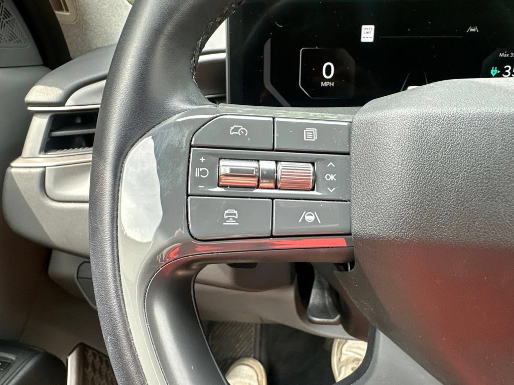 Used 2024 Kia EV9 Light Long Range RWD image 13