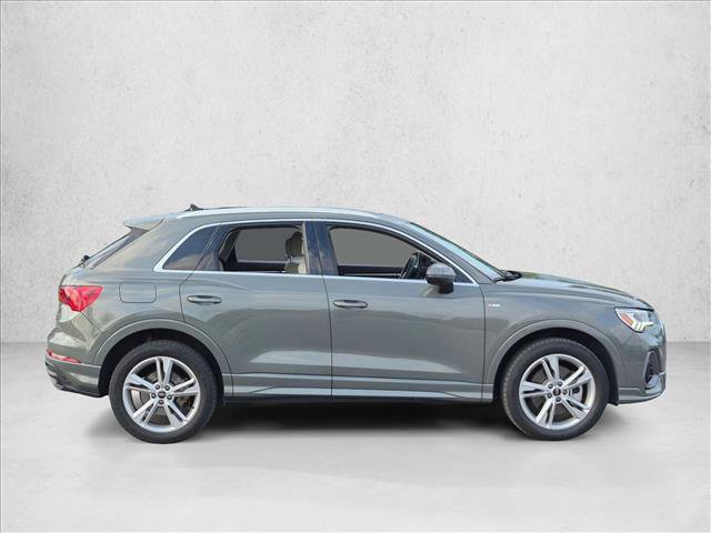 Certified 2023 Audi Q3 2.0T Premium Plus w/ Premium Plus Package AWD/4WD image 4