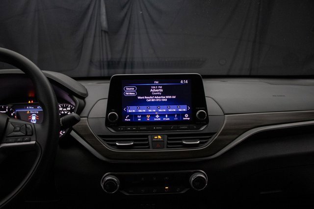 Used 2024 Nissan Altima 2.5 SV image 24