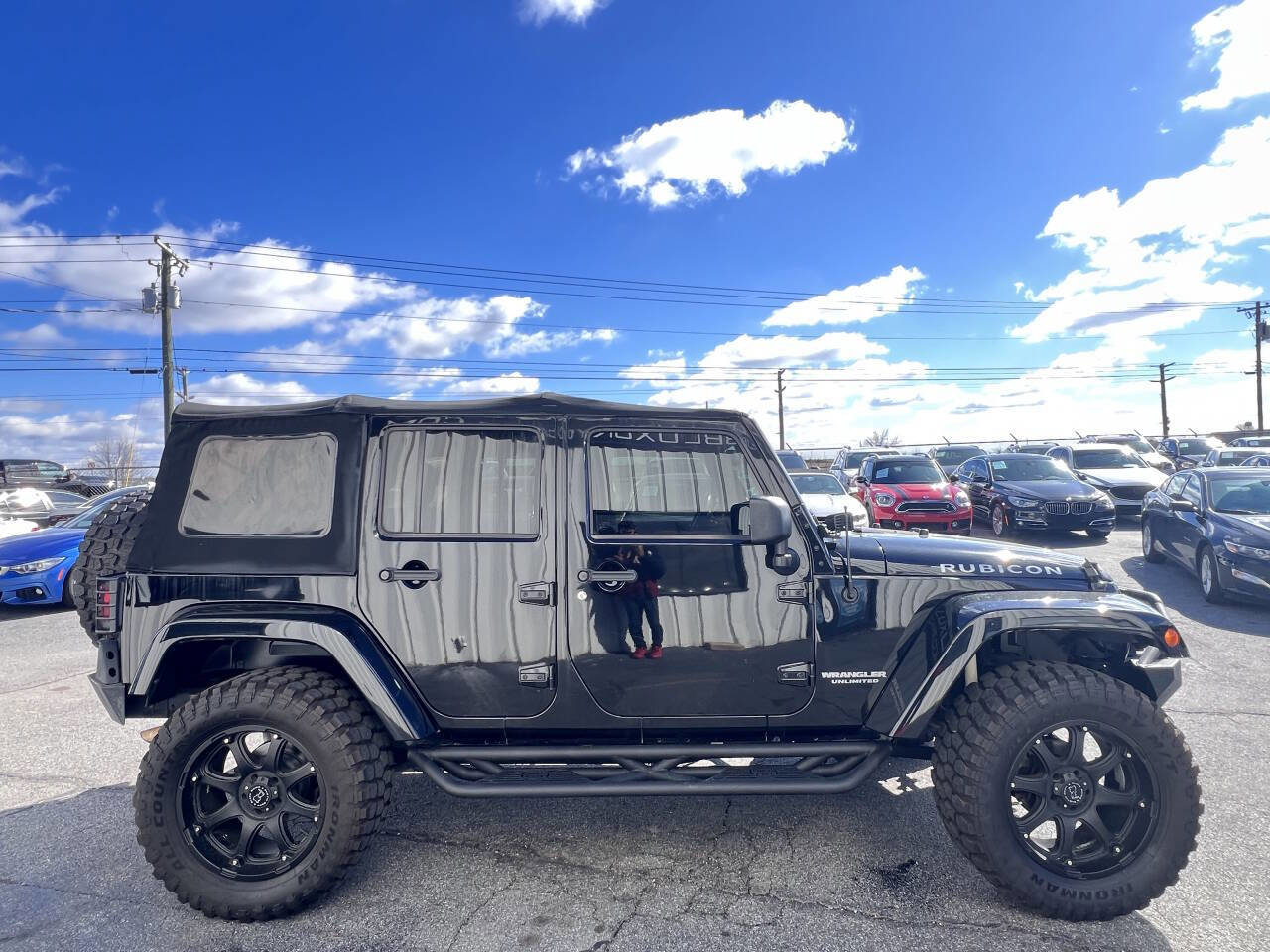 Used 2014 Jeep Wrangler Unlimited Rubicon w/ Connectivity Group image 5
