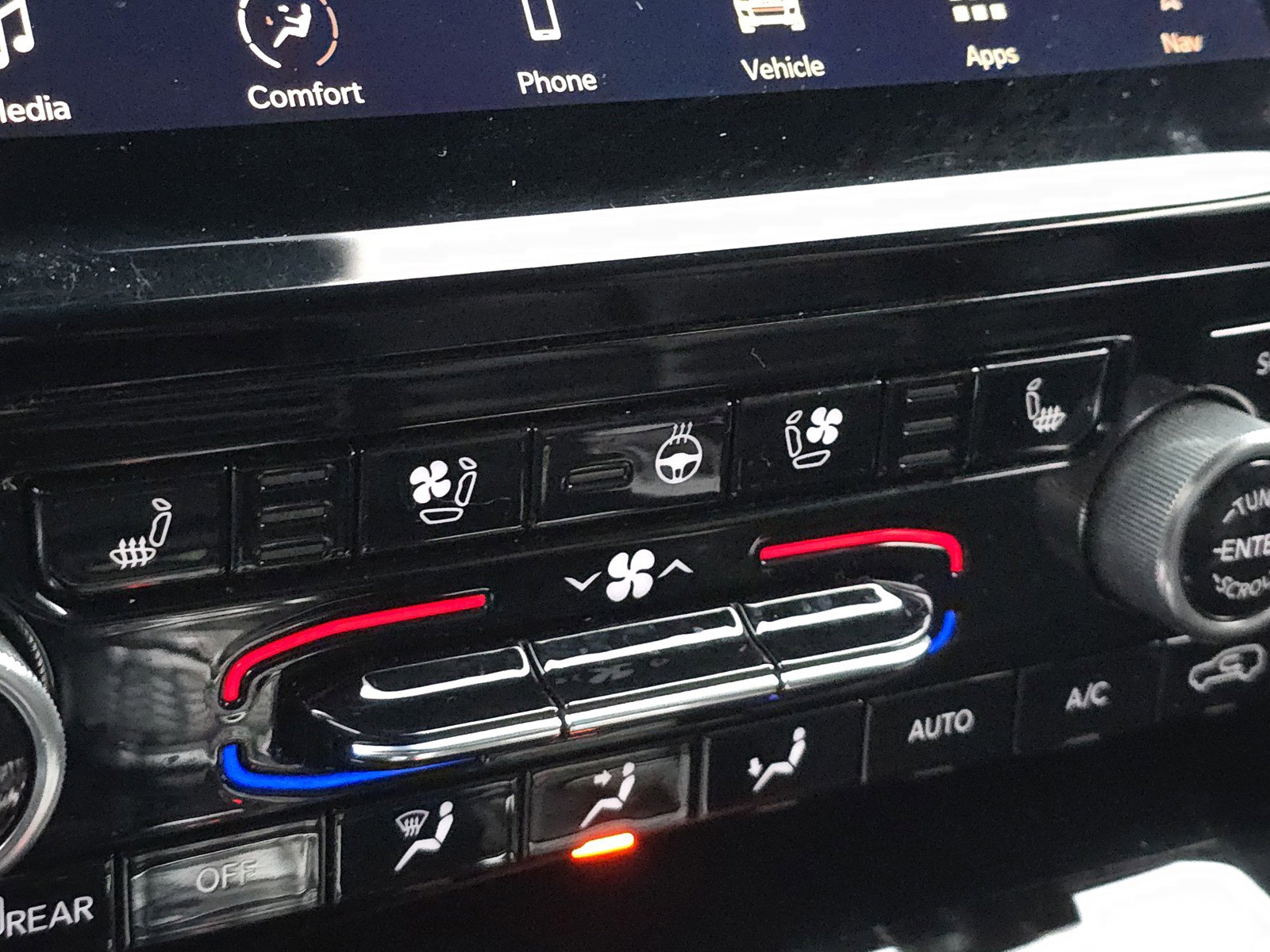 Used 2021 Jeep Grand Cherokee L Overland w/ Luxury Tech Group IV image 30