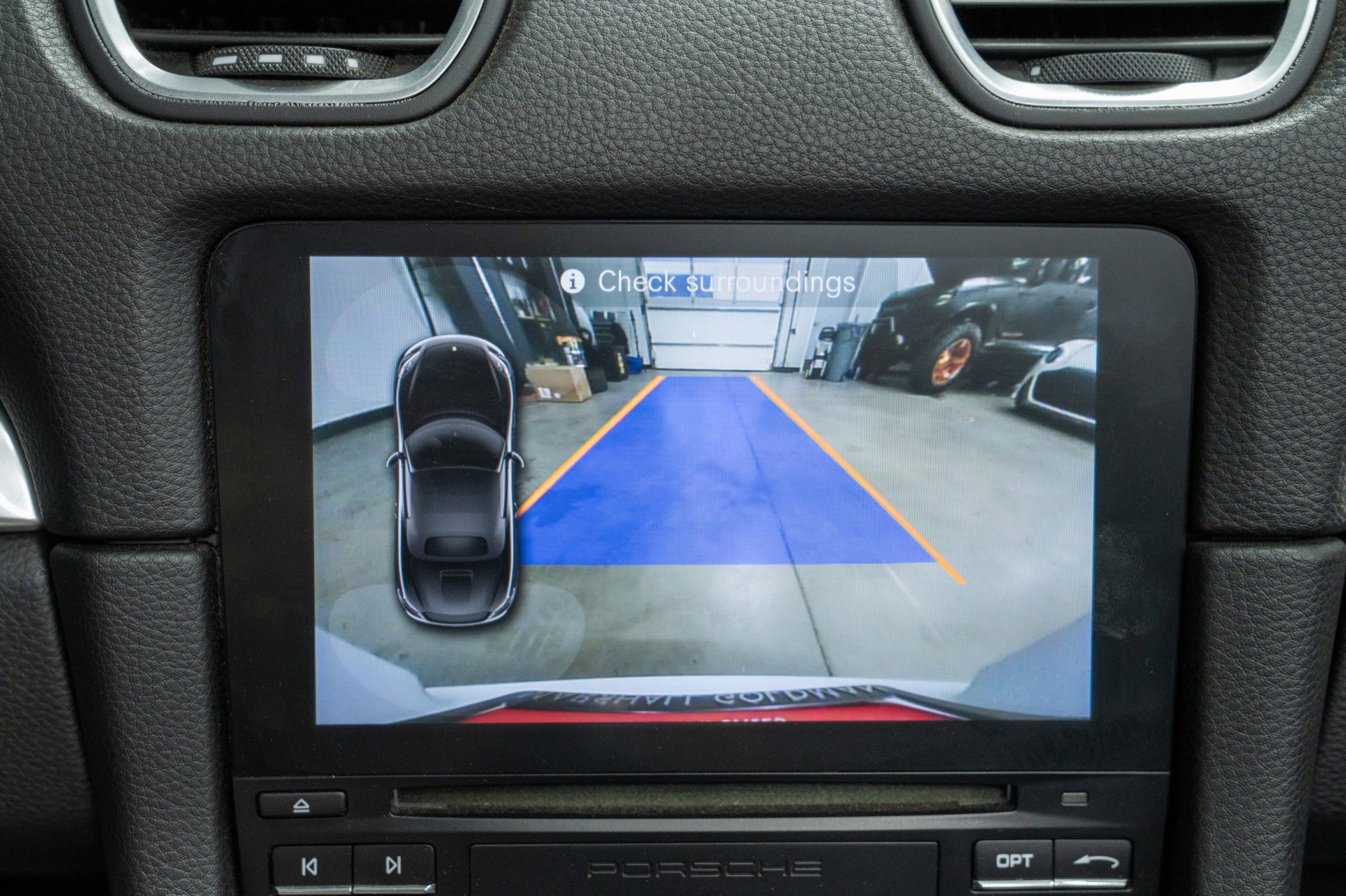 Used 2017 Porsche 718 Boxster image 32