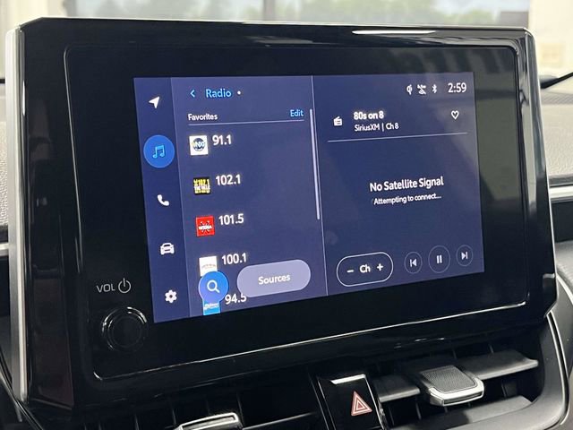 Used 2024 Toyota Corolla Cross XLE image 30