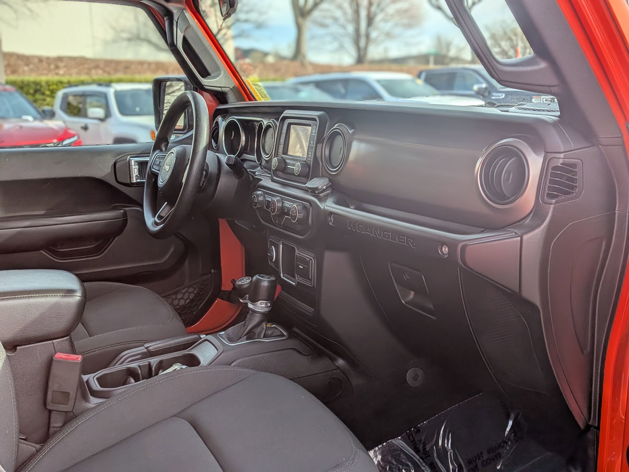 Used 2018 Jeep Wrangler Unlimited Sport image 22