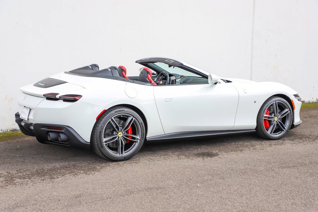 Certified 2026 Ferrari Roma Spider RWD image 5