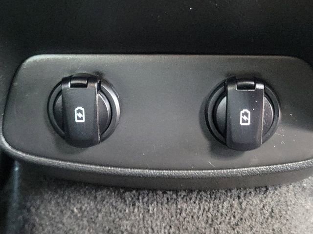 Used 2019 Hyundai Santa Fe Limited image 25