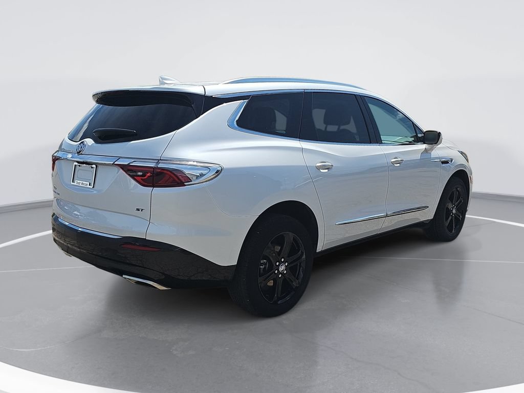Certified 2024 Buick Enclave Essence w/ Sport Touring Edition FWD image 3