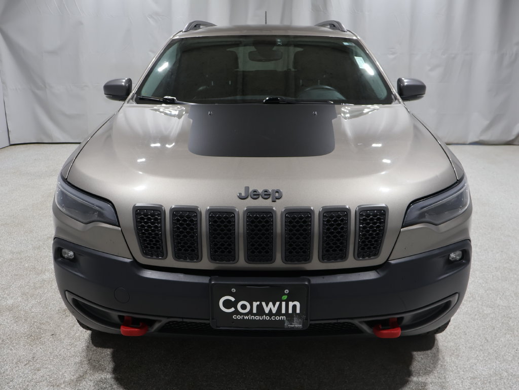Used 2019 Jeep Cherokee Trailhawk w/ Cold Weather Group AWD/4WD image 7