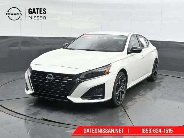 Used 2024 Nissan Altima 2.5 SR image 6