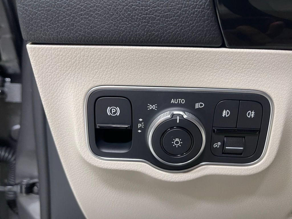 Used 2026 Mercedes-Benz GLA 250 4MATIC image 19