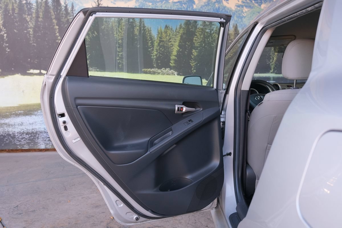 Used 2009 Toyota Matrix FWD image 29