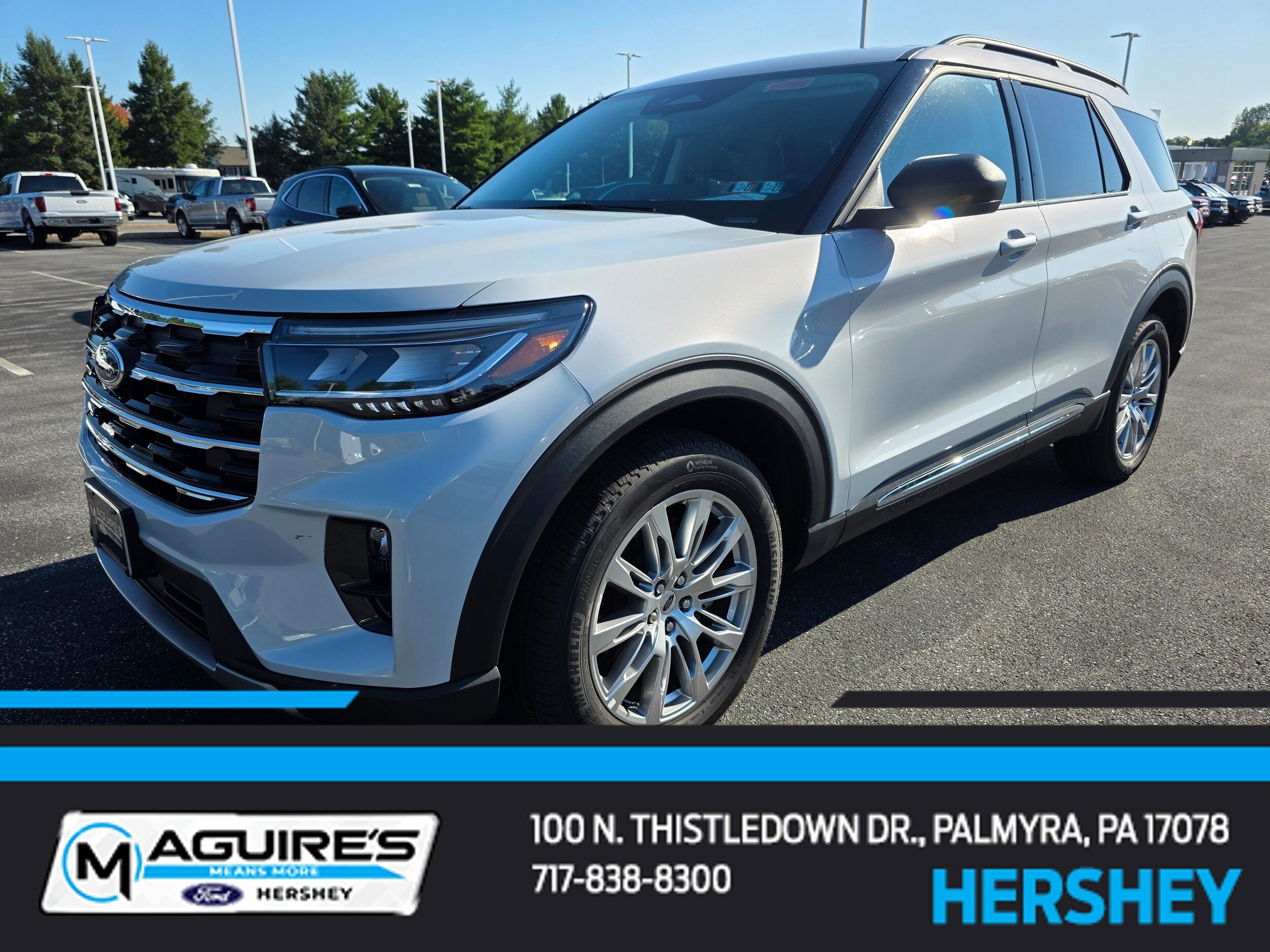 Certified 2025 Ford Explorer Active w/ Active Comfort Package AWD/4WD image 1