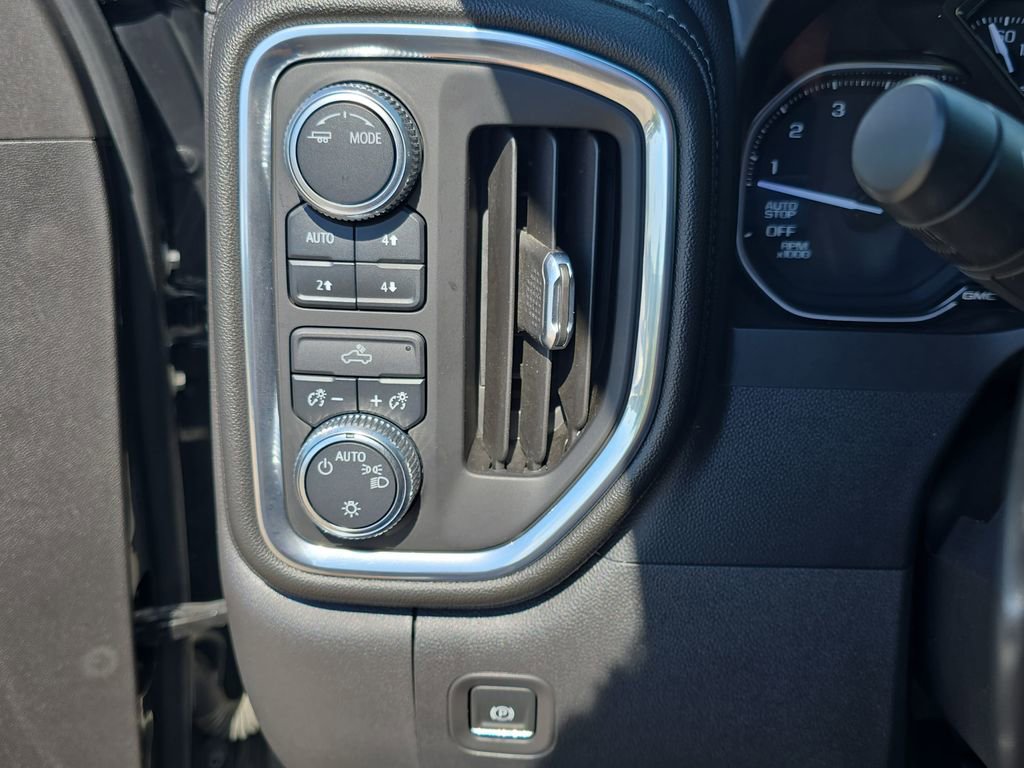Used 2021 GMC Sierra 1500 SLE w/ X31 Off-Road Package AWD/4WD image 27