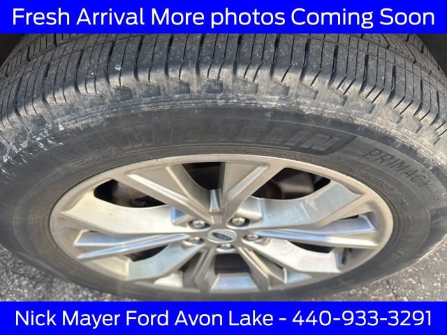 Used 2023 Ford Explorer XLT w/ Equipment Group 202A image 12