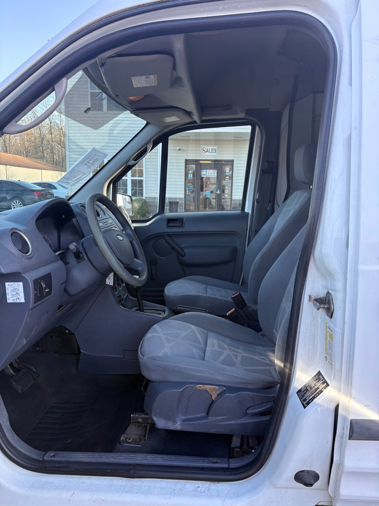Used 2012 Ford Transit Connect XL image 9