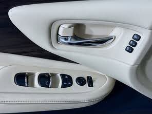 Used 2020 Nissan Murano Platinum image 26