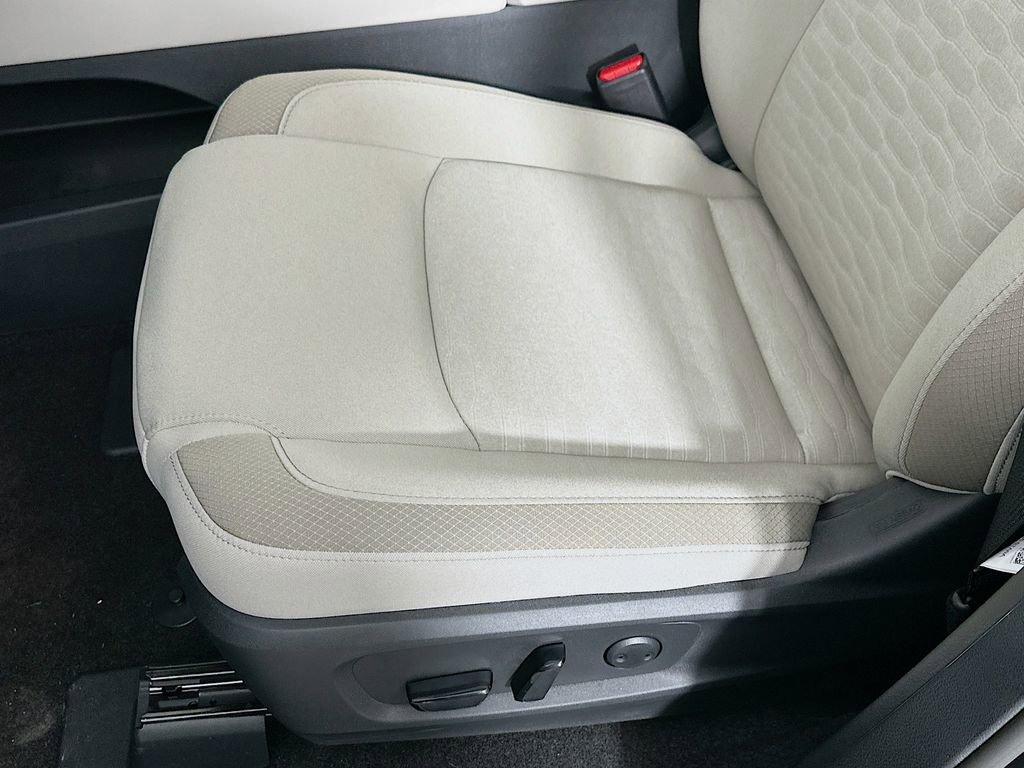 New 2025 Nissan Pathfinder SV w/ Cargo Package image 26