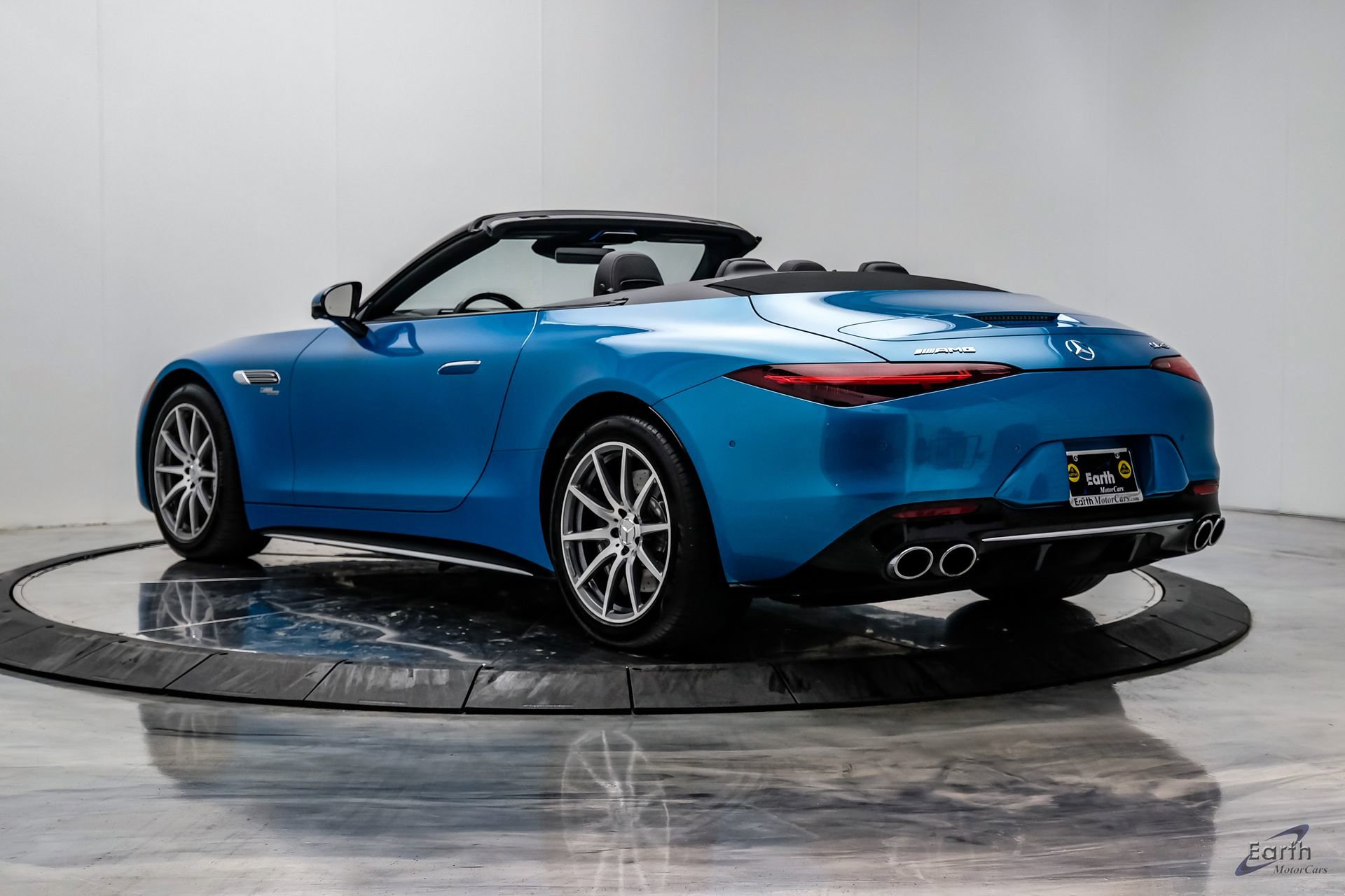 Used 2024 Mercedes-Benz SL 43 AMG image 13