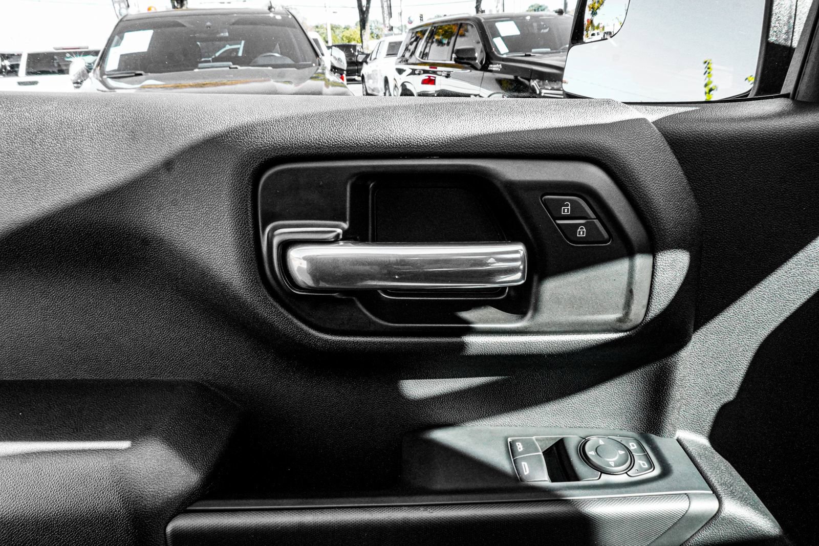 New 2025 Chevrolet Silverado 1500 W/T image 42