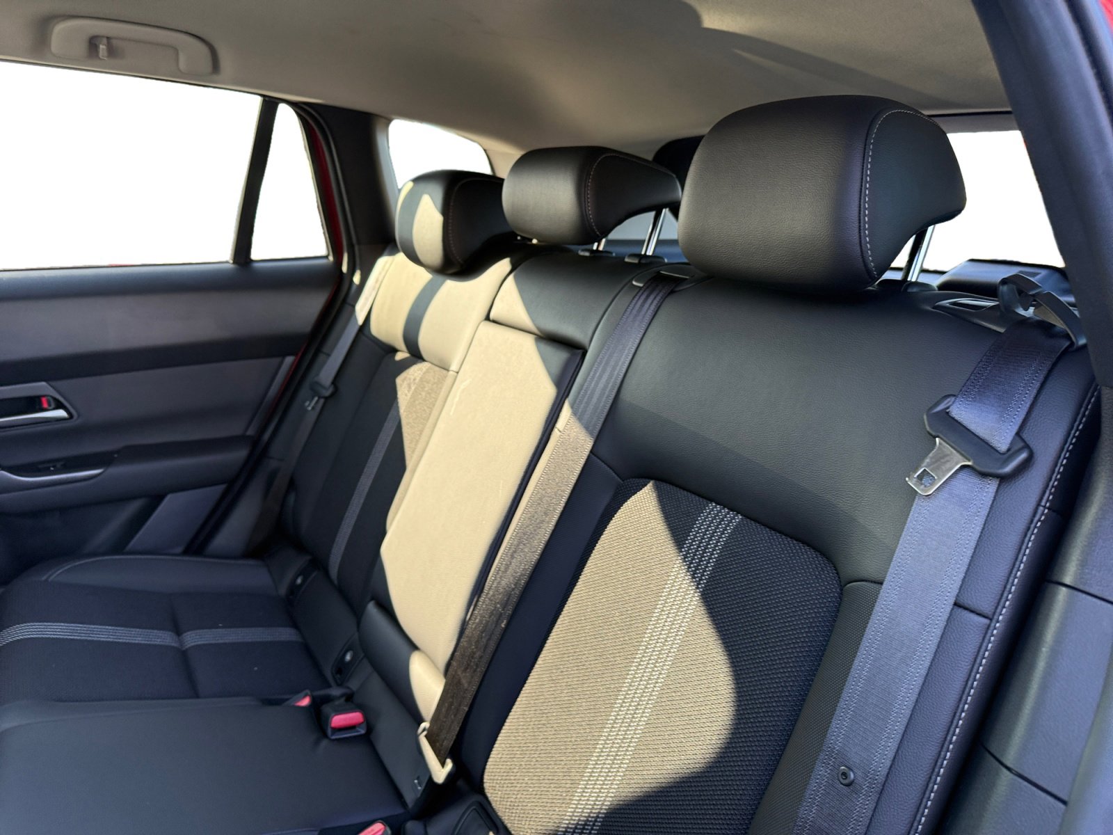 Certified 2025 MAZDA CX-50 2.5 Hybrid w/ Weather Package image 16