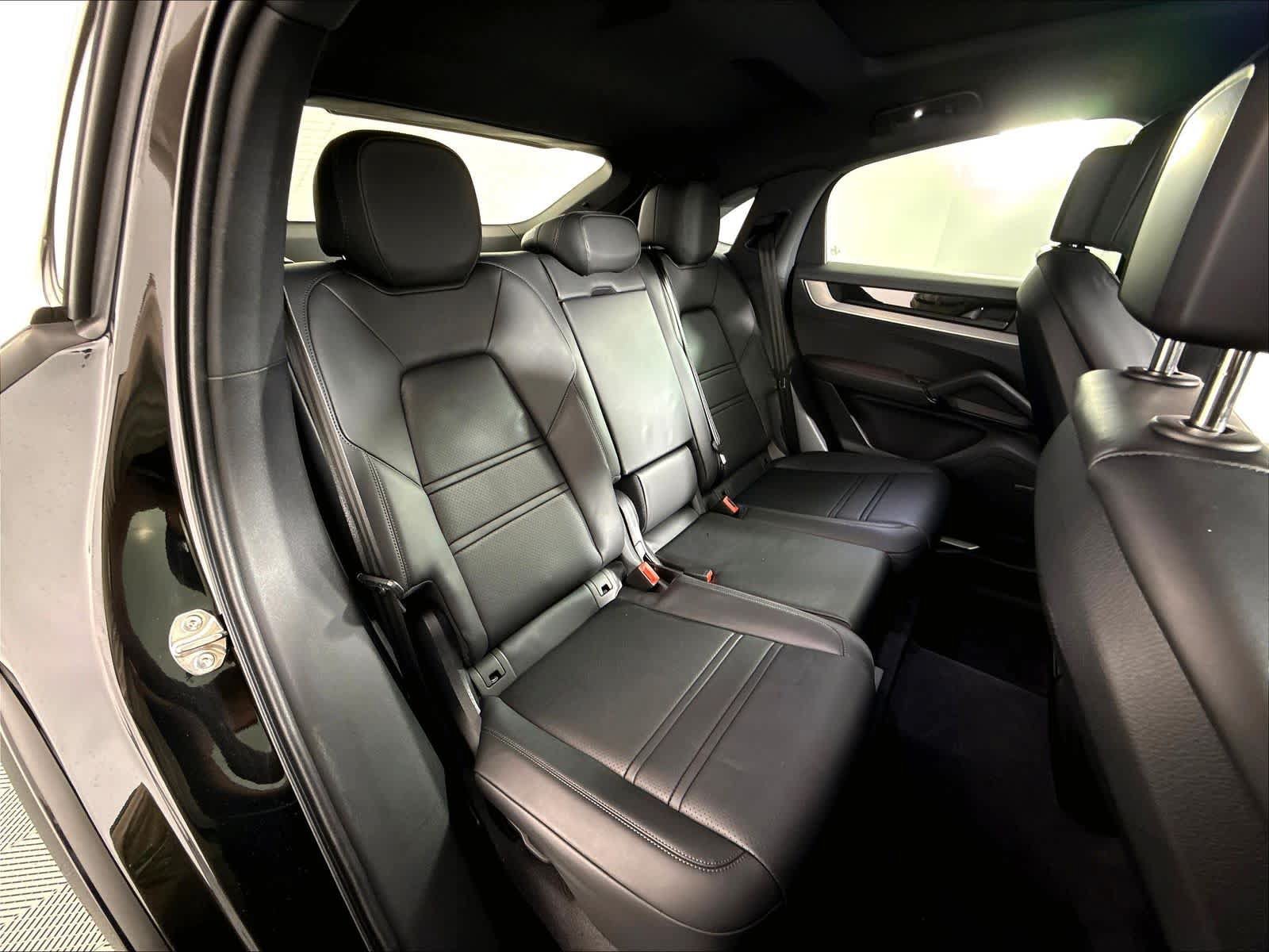 Certified 2026 Porsche Cayenne S AWD/4WD image 22