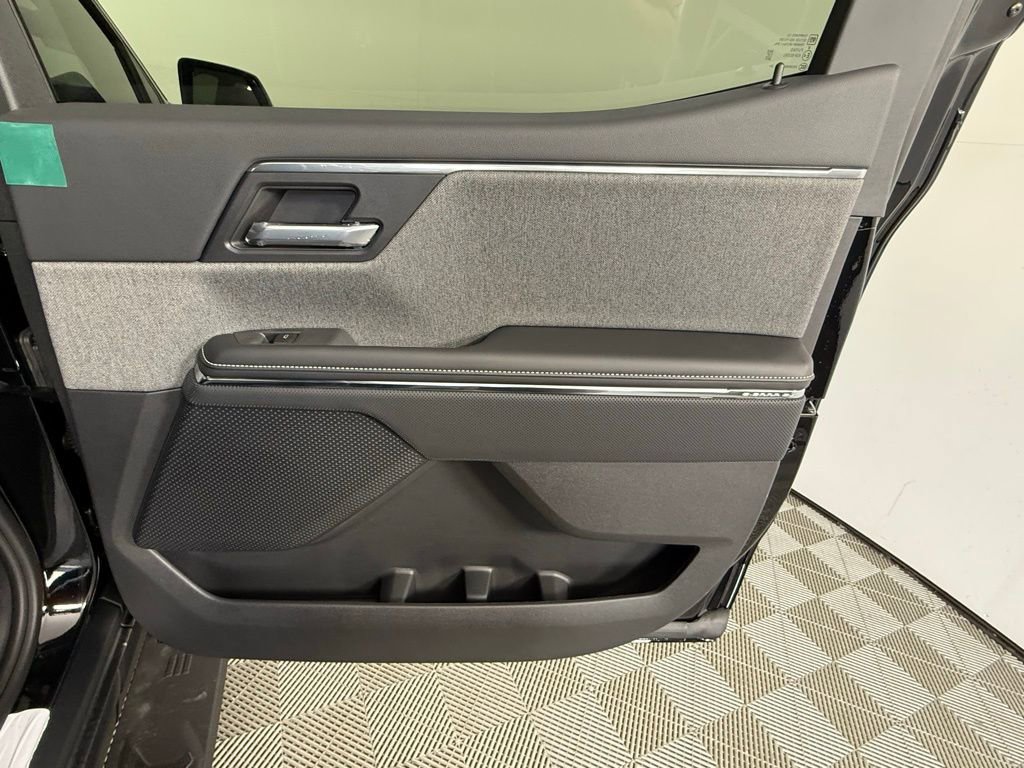 New 2026 GMC Sierra EV Elevation w/ Premium Package image 31