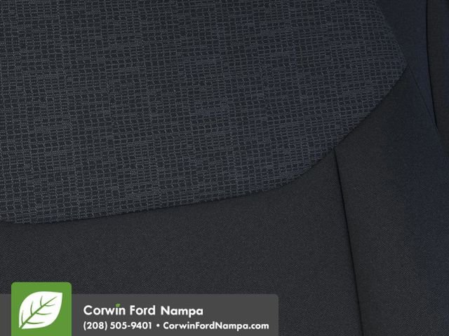 New 2026 Ford Maverick XL image 17