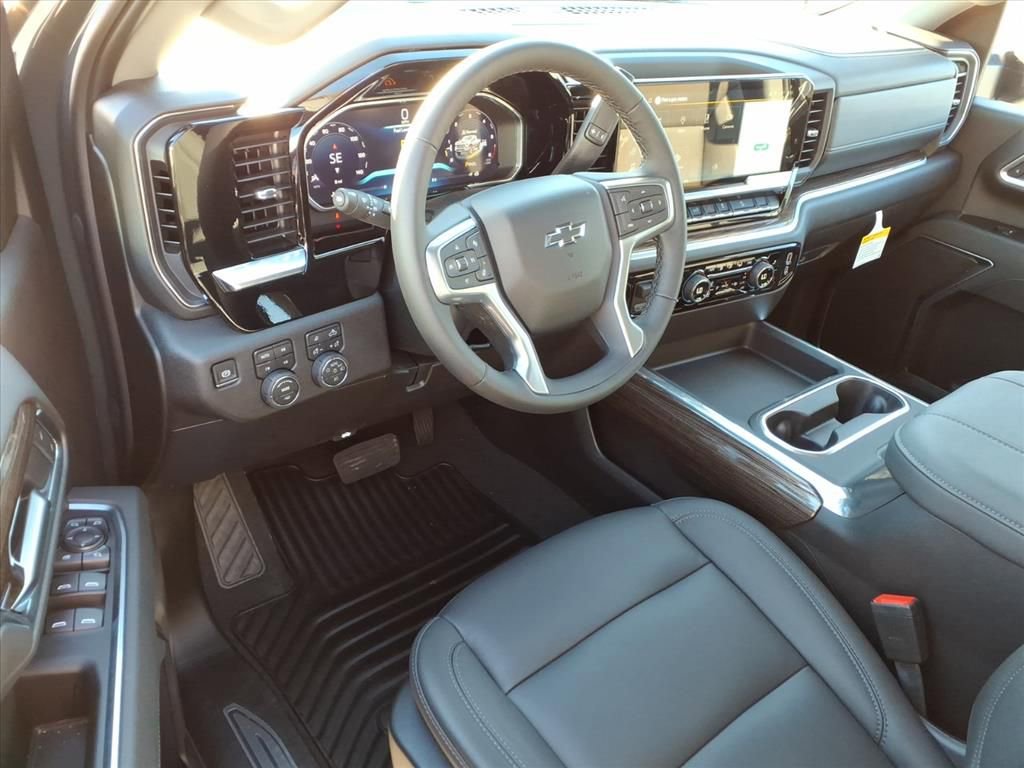 New 2026 Chevrolet Silverado 2500 LT w/ Trail Boss Package image 8