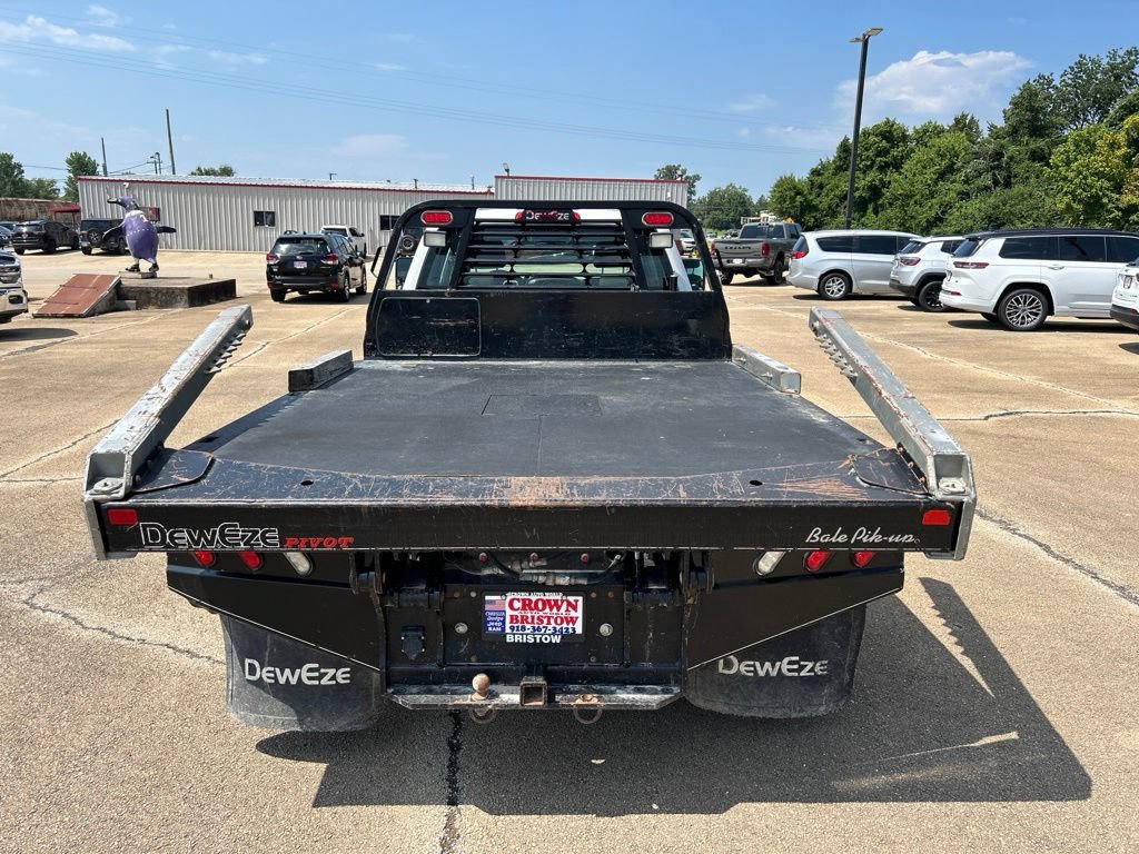 Used 2015 GMC Sierra 3500 4x4 Crew Cab w/ Sierra Convenience Package image 3