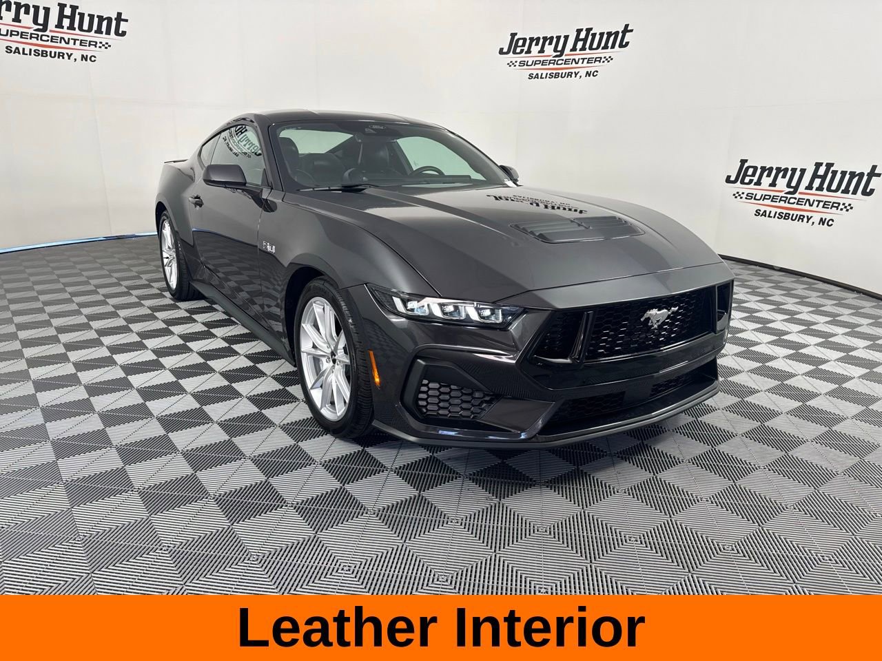 Used 2024 Ford Mustang GT Premium image 5