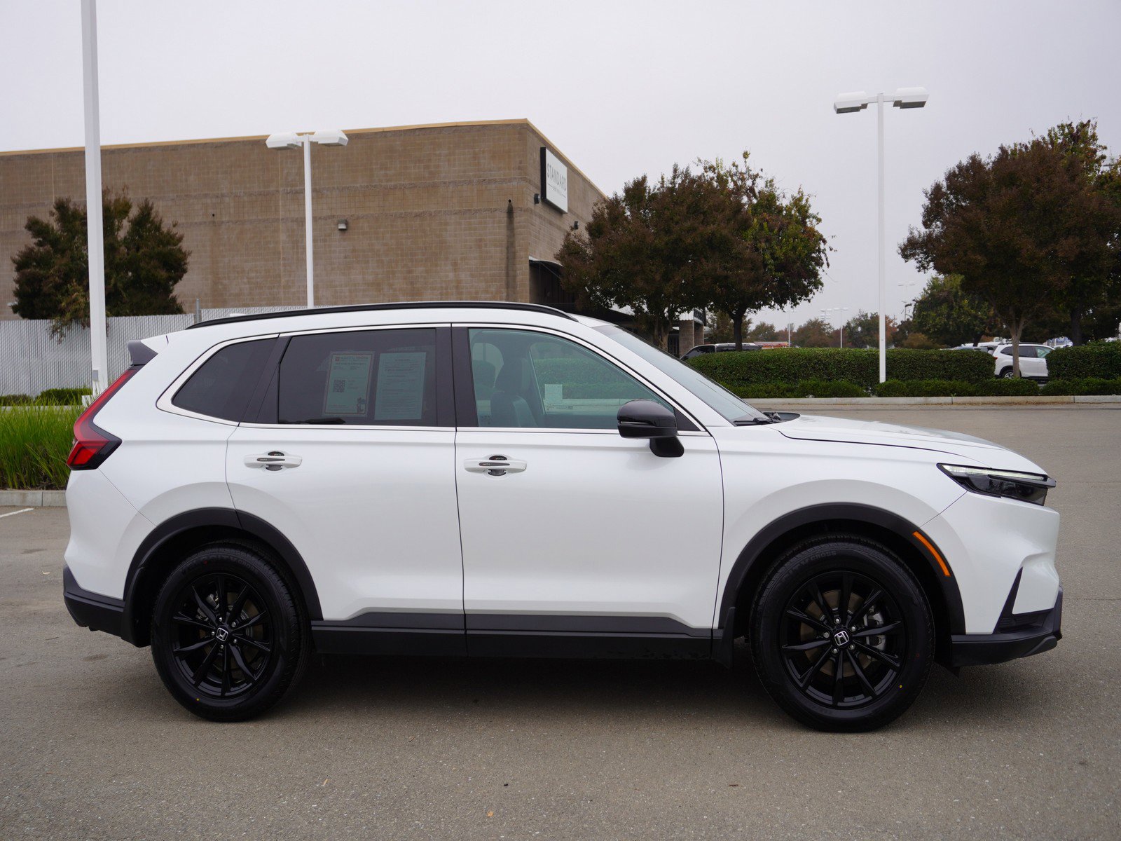 Used 2025 Honda CR-V Sport-L image 4