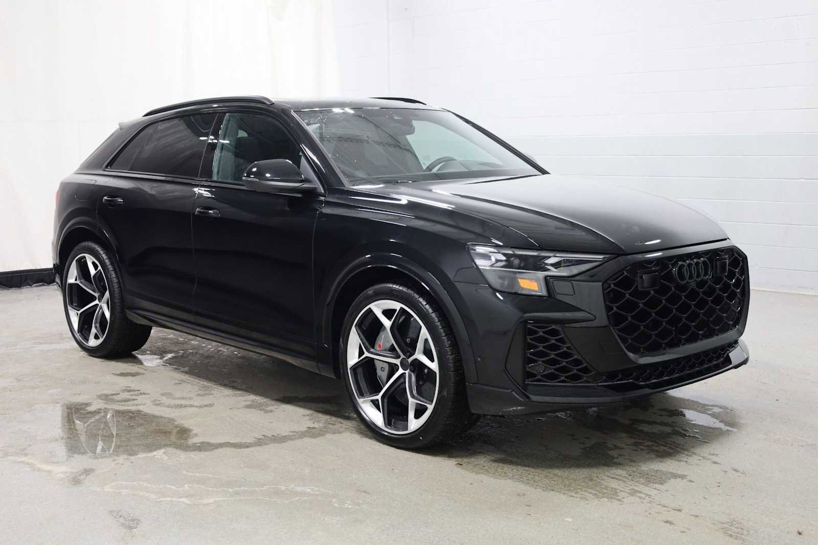 New 2026 Audi RS Q8 performance AWD/4WD image 13