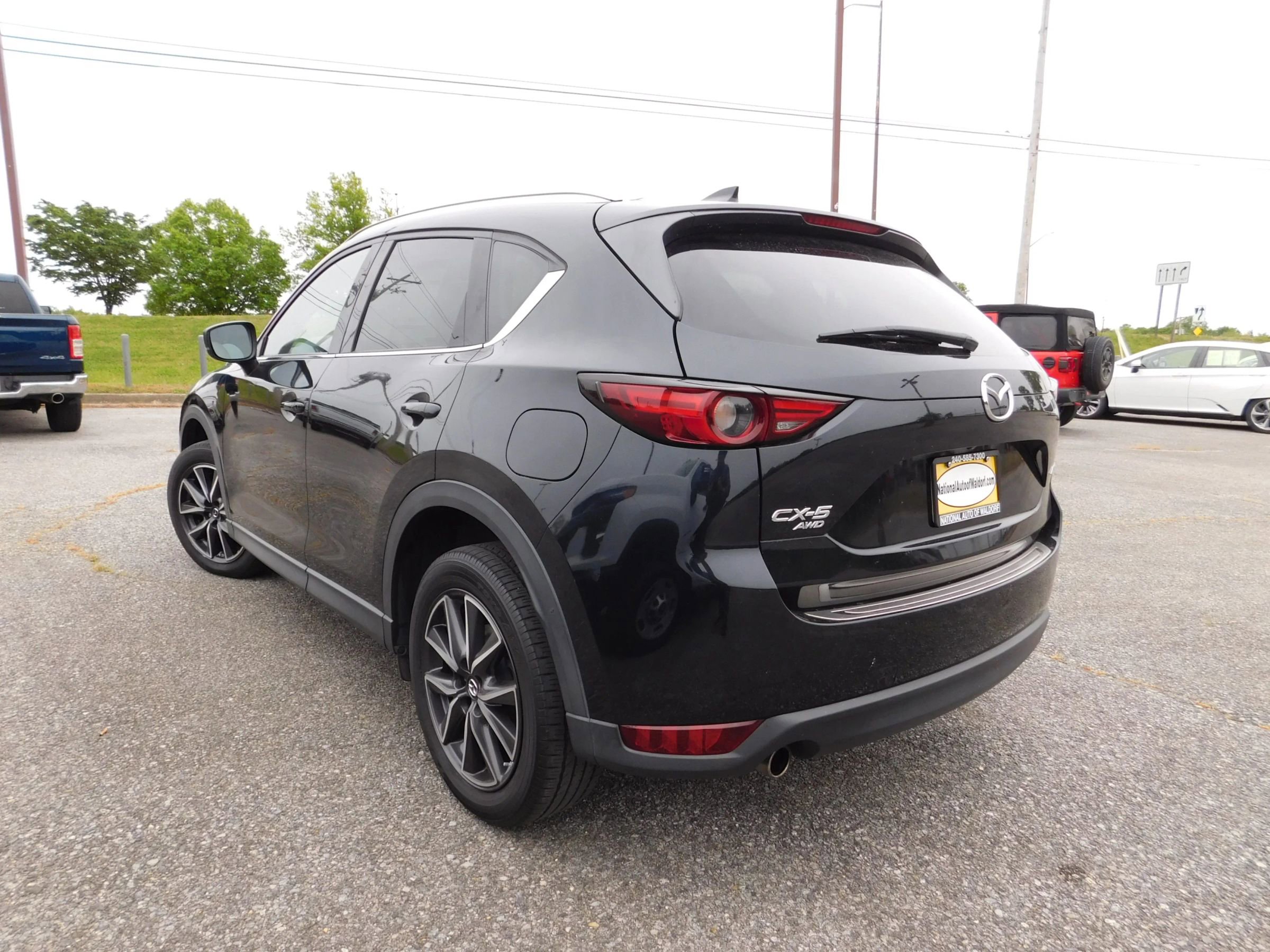 Used 2017 MAZDA CX-5 Grand Touring AWD/4WD image 5