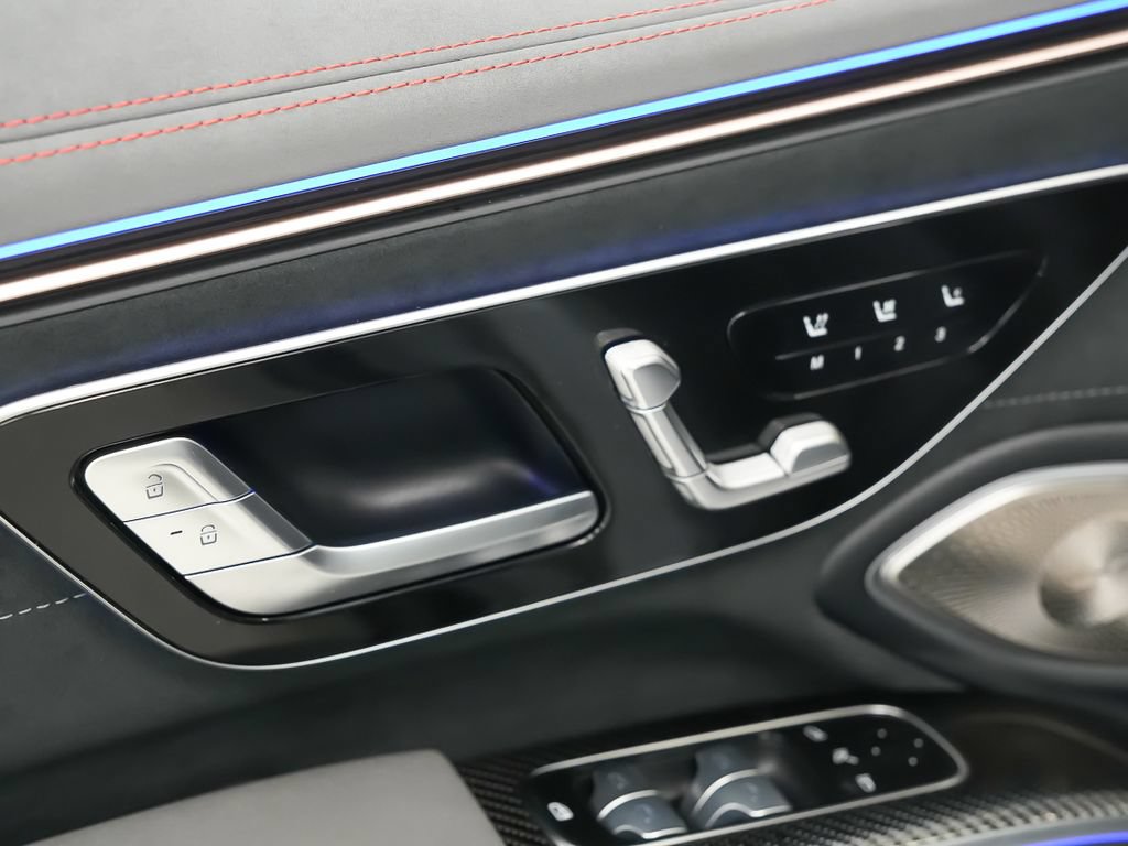 Used 2022 Mercedes-Benz EQS AMG 4MATIC image 21